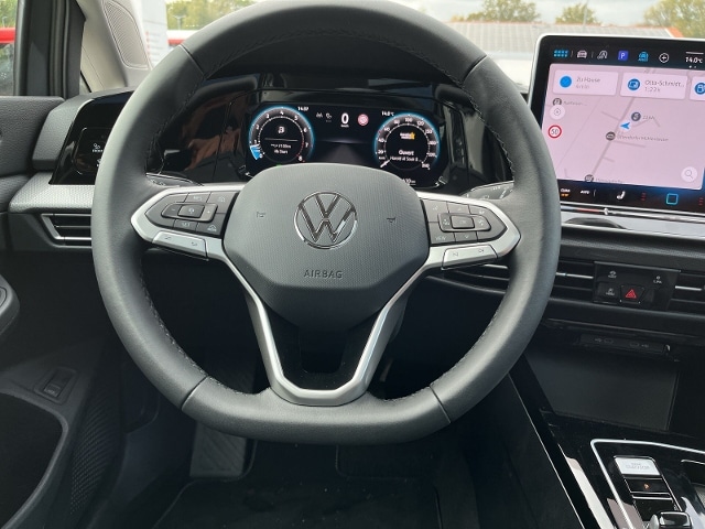 Volkswagen Golf 1.5 eTSI DSG Golf VIII Variant