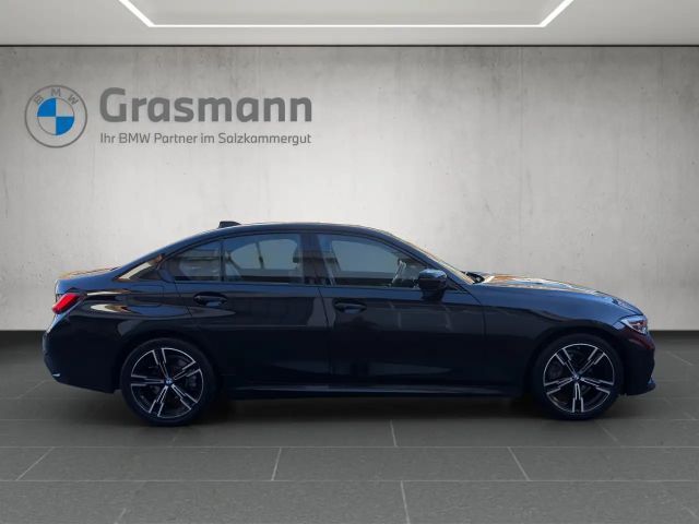 BMW 320 320d Sedan xDrive