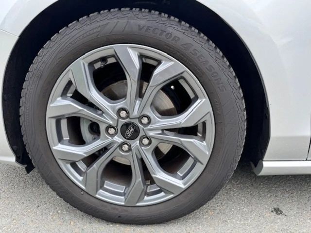 Ford Focus ST Line Wagon