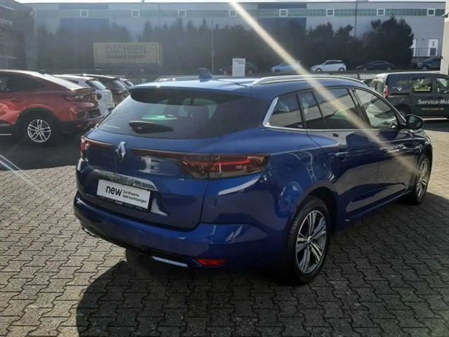 Renault Megane Intens TCe 140