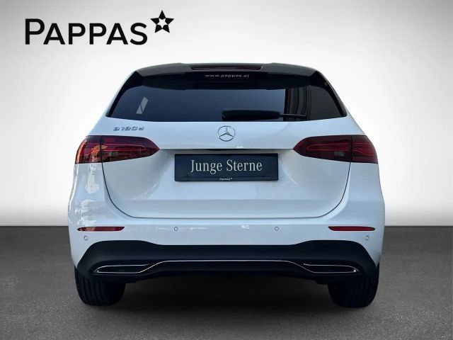 Mercedes-Benz B 180 B 180 d Sedan