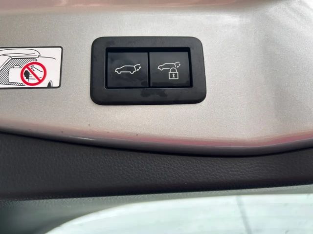 Toyota C-HR Hybride Team D