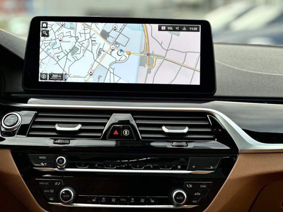 BMW 530 530e Touring