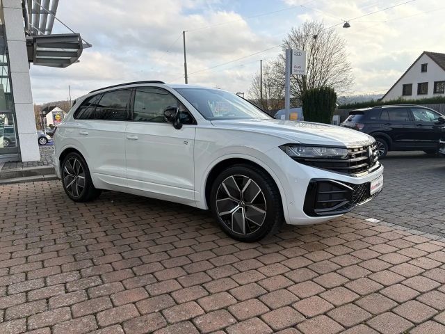 Volkswagen Touareg 4Motion R-Line