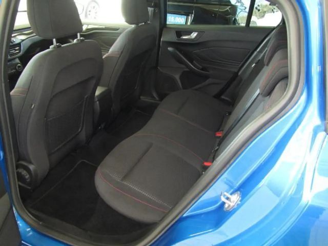 Ford Focus EcoBoost ST Line Wagon