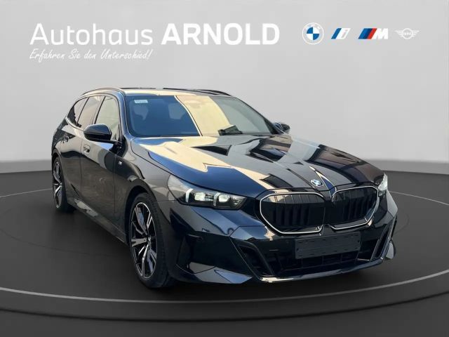 BMW 540 540d M-Sport Touring xDrive
