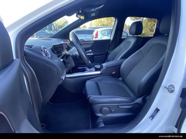 Mercedes-Benz B 200 Progressive