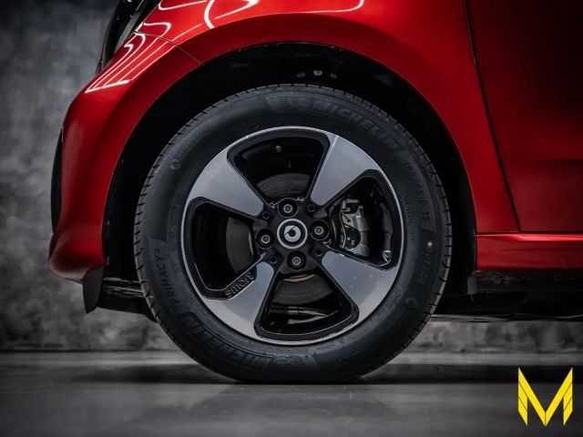 Smart EQ forfour PLUS