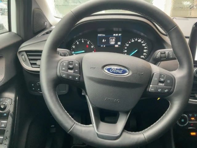 Ford Puma EcoBoost Titanium