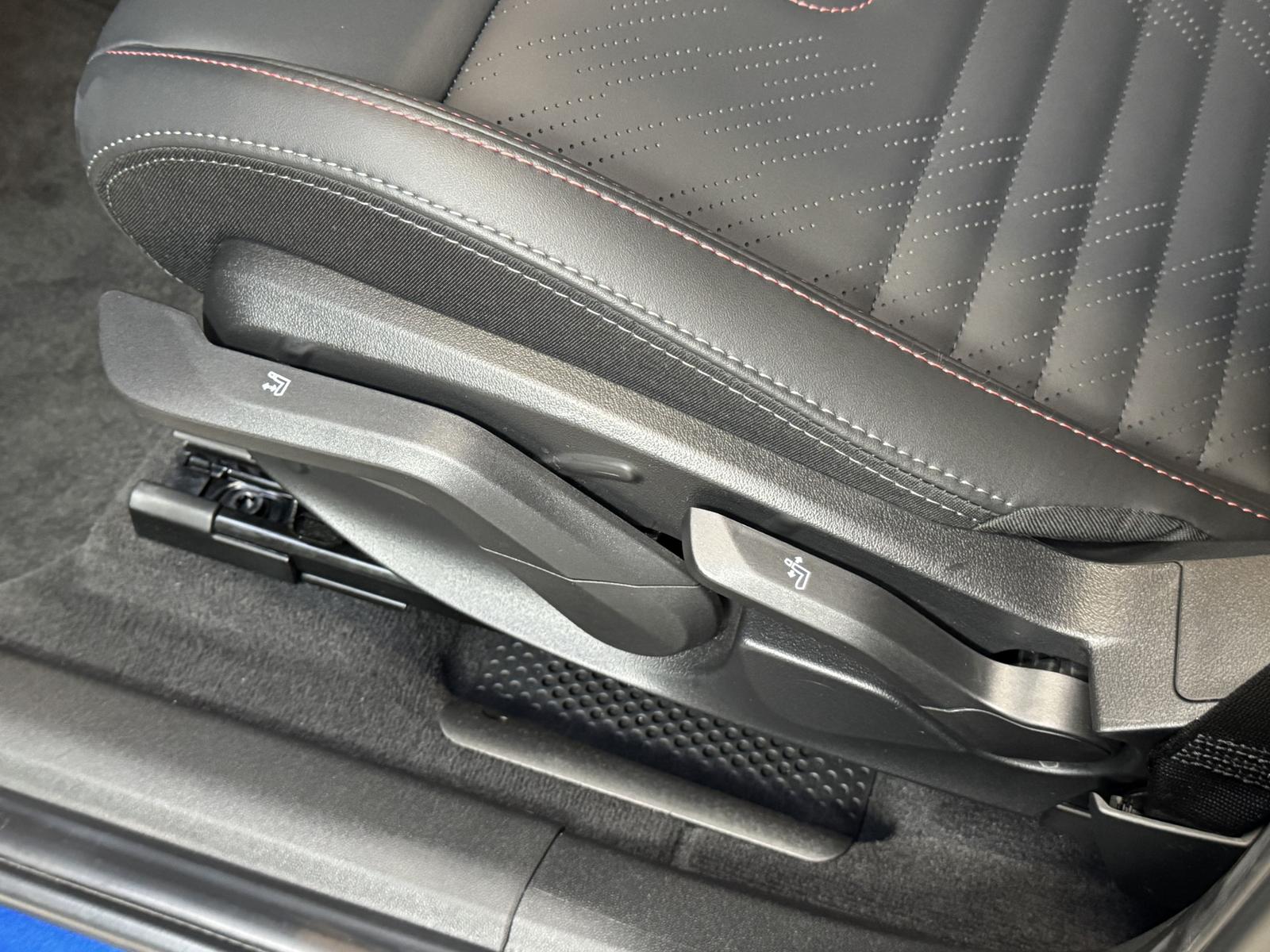 MINI Cooper C Countryman John Cooper Works