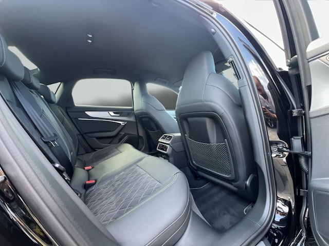 Audi S6 Quattro Sedan