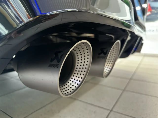 Volkswagen Golf 2.0 TSI DSG