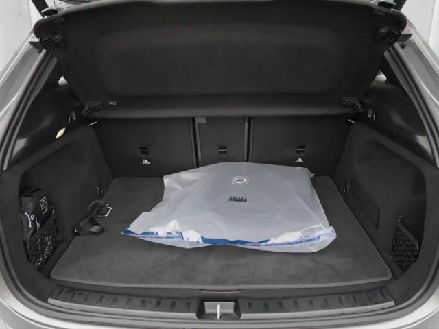 Mercedes-Benz EQA 300 4MATIC Progressive