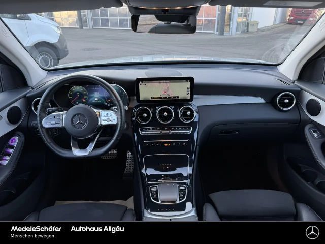 Mercedes-Benz GLC 300 4MATIC AMG Line