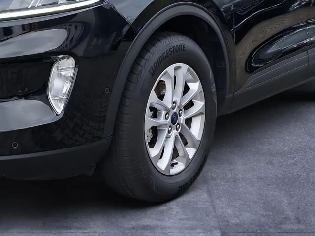 Ford Kuga Hybrid Titanium