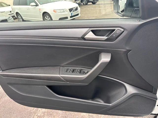 Volkswagen T-Roc Cabriolet DSG R-Line