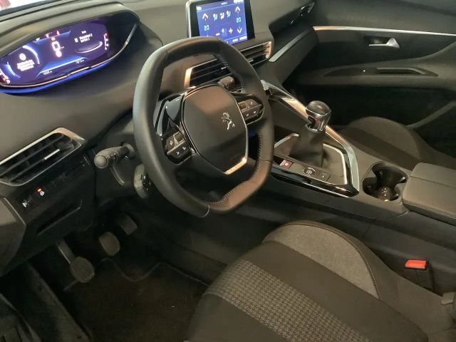 Peugeot 3008 Active Pack PureTech