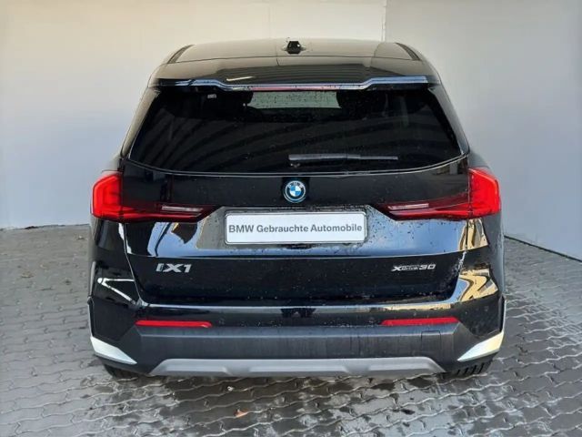 BMW iX1 xDrive30