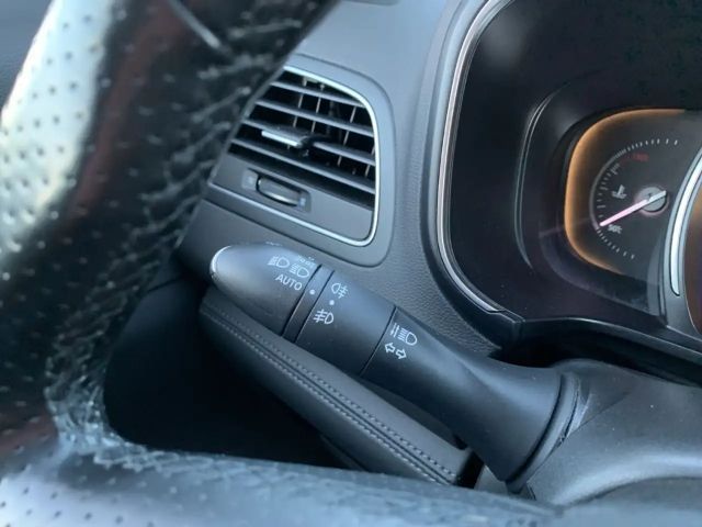 Renault Koleos Blue Initiale Paris