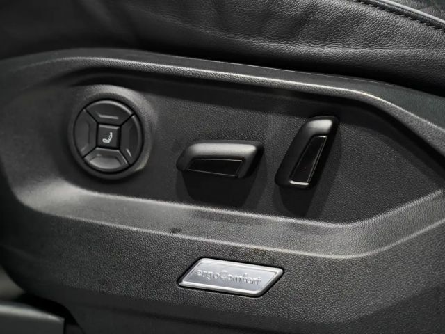 Volkswagen Touareg R-Line Style