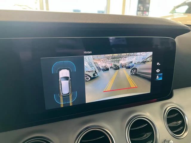 Mercedes-Benz E 300 AVANTGARDE E 300 de Estate