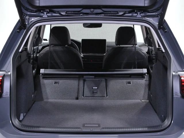 Volkswagen Golf 1.5 eTSI DSG Style Variant