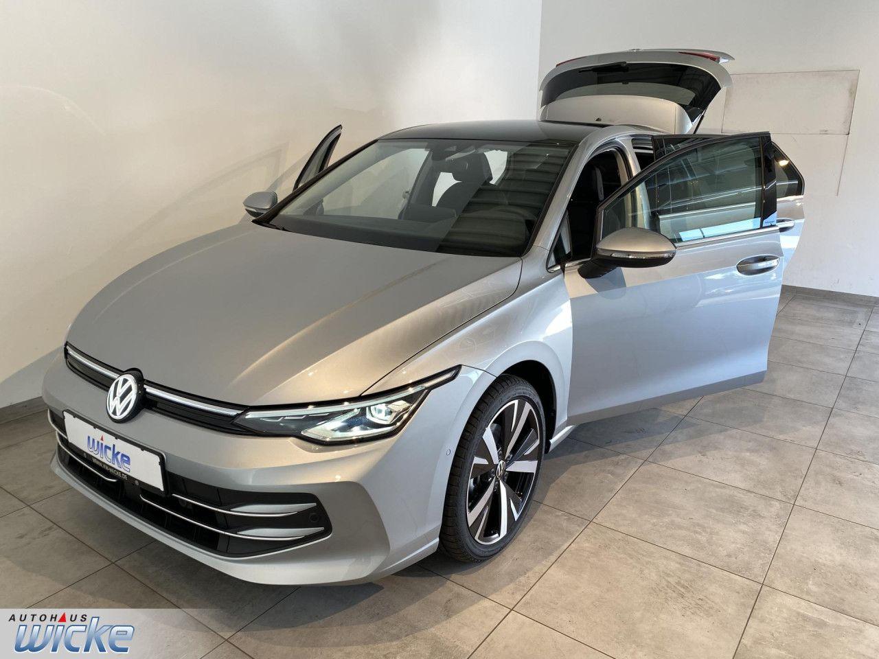 Volkswagen Golf 1.5 eTSI DSG Golf VIII Style