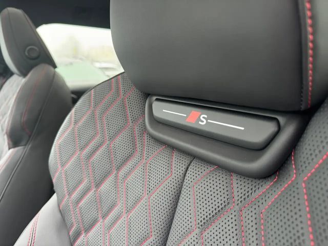 Audi A6 e-tron Quattro