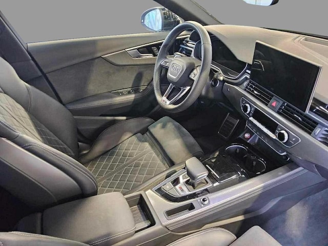 Audi RS4 Avant Quattro