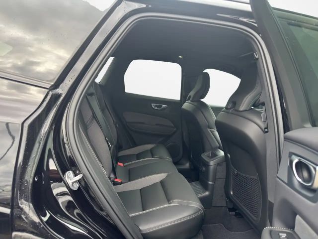 Volvo XC60 AWD Plus T6