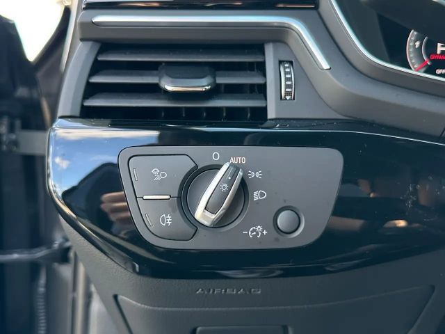 Audi S4 Avant Quattro