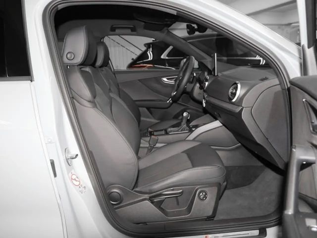 Audi Q2 35 TFSI S-Line