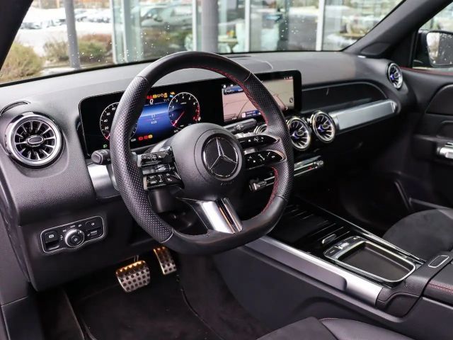Mercedes-Benz GLB 220 4MATIC AMG Line