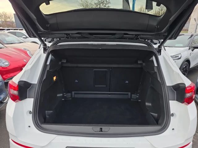 Opel Grandland X 1.2 Turbo Turbo Ultimate