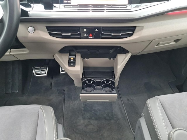 Volkswagen Multivan Lang Style T7