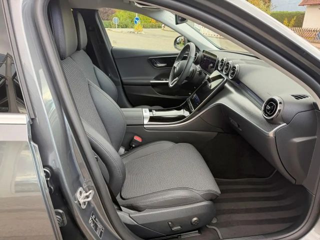 Mercedes-Benz C 180 AVANTGARDE Estate