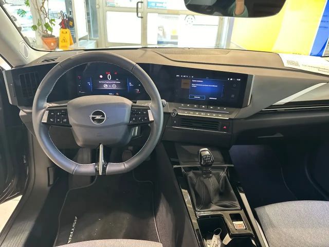 Opel Astra 1.2 Turbo Elegance Turbo