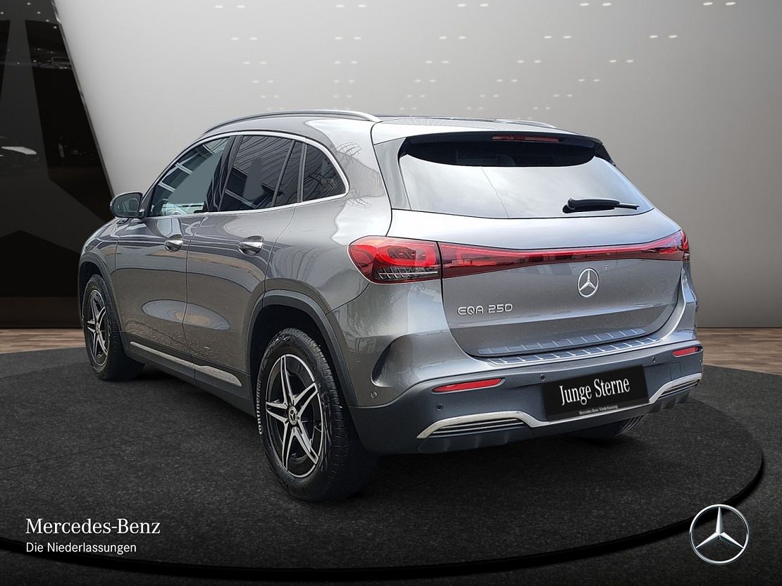 Mercedes-Benz EQA 250