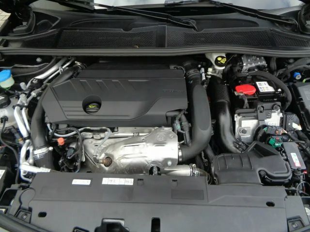 Opel Astra Elegance Hybrid Innovation