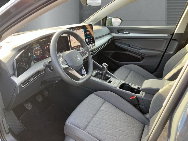 Volkswagen Golf 1.5 TSI Life Variant