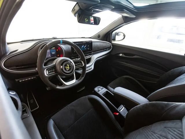 Abarth 500e Scorpionissima
