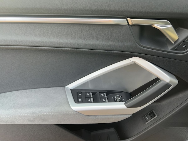 Audi Q3 35 TFSI S-Tronic