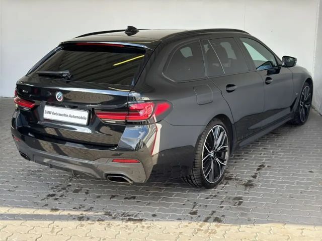 BMW 540 540d M-Sport Touring xDrive