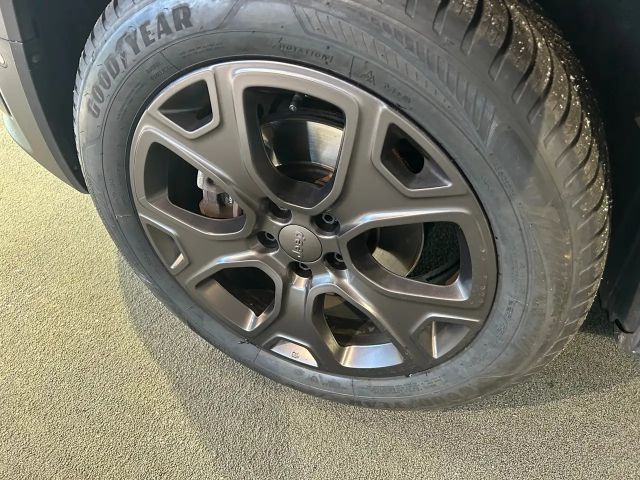 Jeep Renegade 80 Anniversary