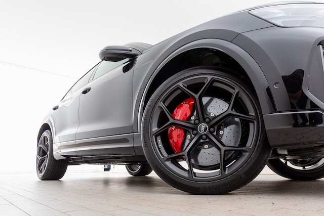 Audi RS Q8 Performance Quattro