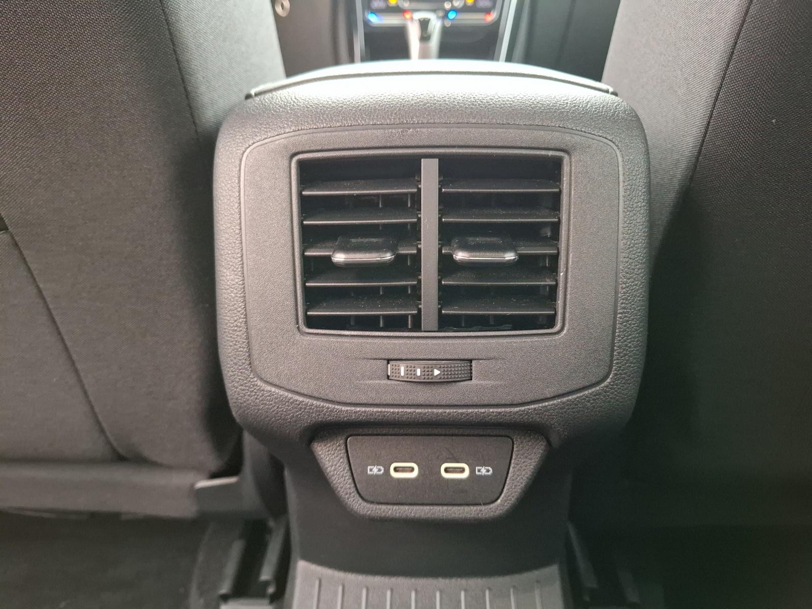 Volkswagen T-Roc DSG R-Line