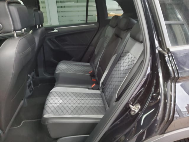 Volkswagen Tiguan 2.0 TDI IQ.Drive R-Line