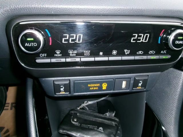 Toyota Yaris Hybride Style VVT-i