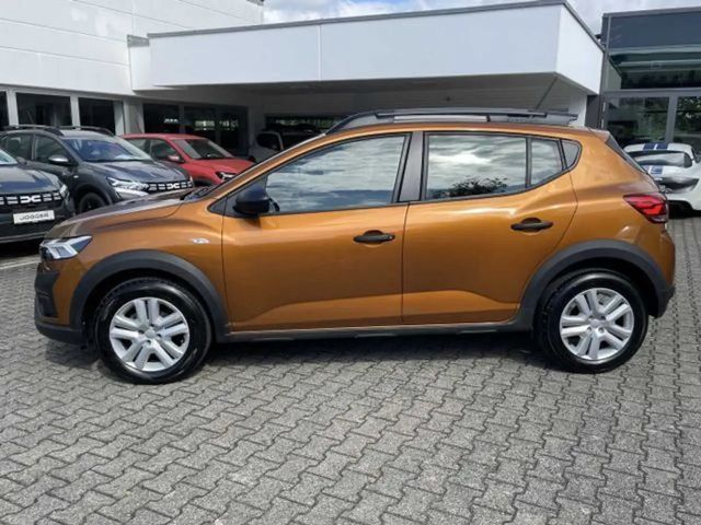 Dacia Sandero Essential Stepway TCe 90