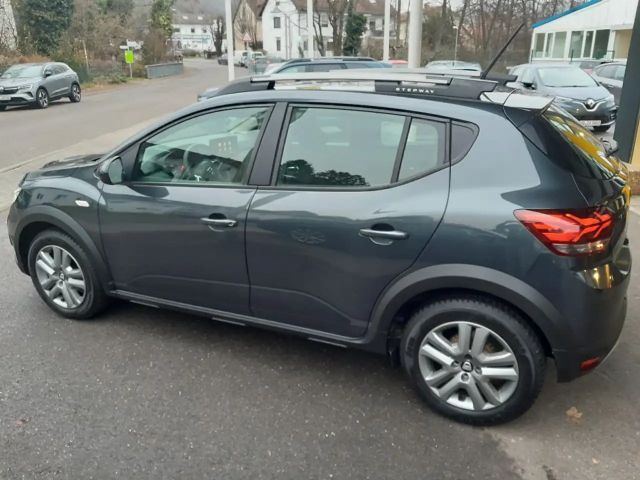 Dacia Sandero Comfort Stepway TCe 90